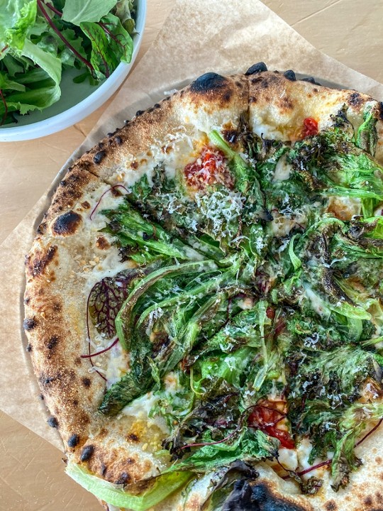 12" Imagine Farms Greens Pizza