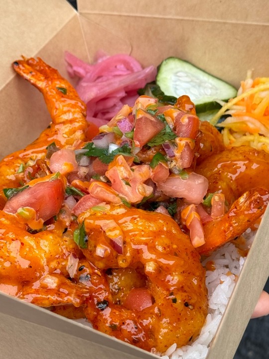 SPICY WALNUT SHRIMP BOWL