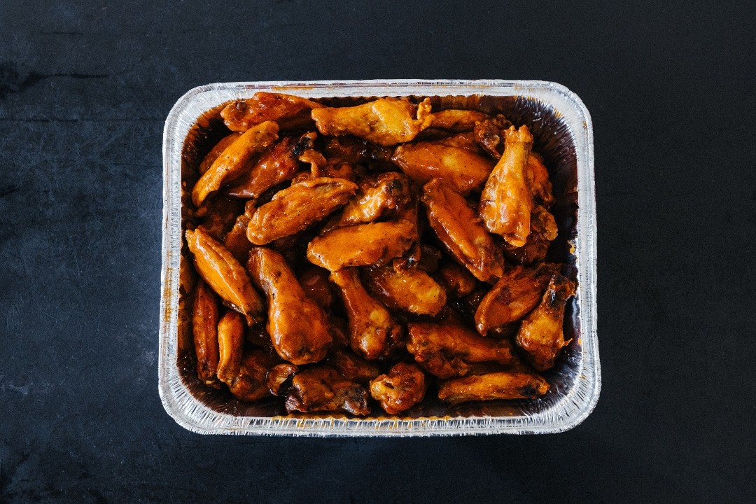 *100 Wing (serves 10 to 20)