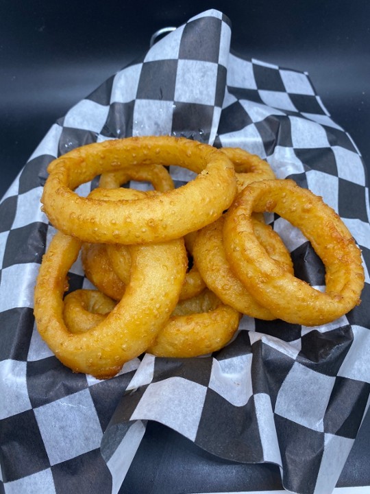 BEER BATTERED ONION RINGS