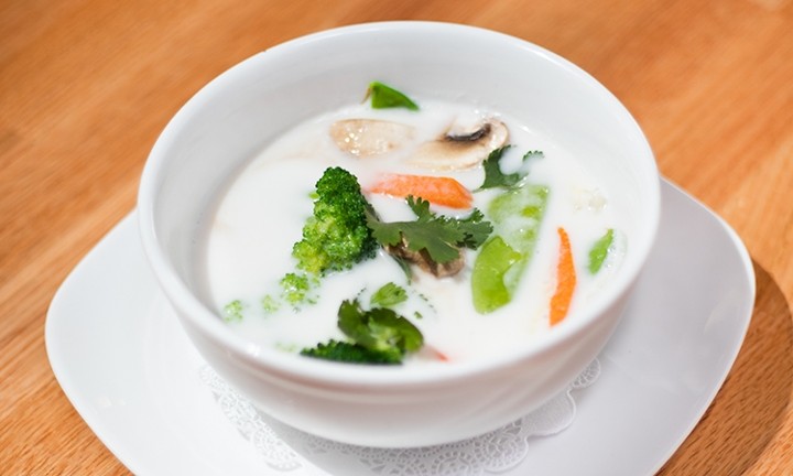 Coconut (Tom Kha)