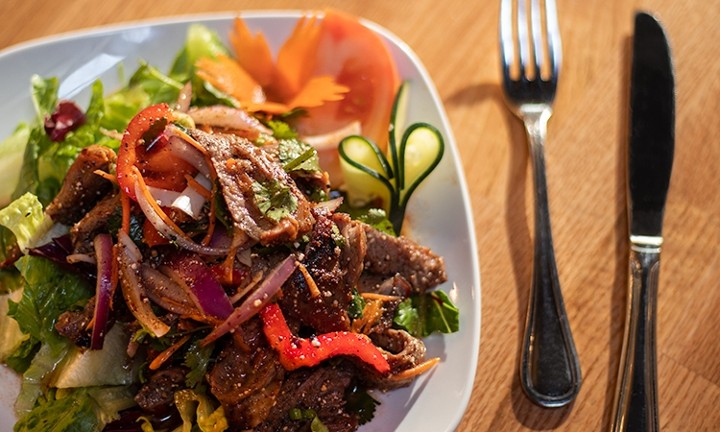 Thai Beef Salad (Nam Tok) (Spicy)