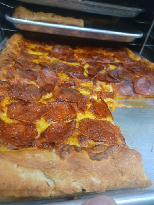 Traditional Pepperoni Pie