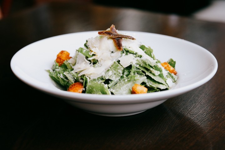 L Caesar Salad
