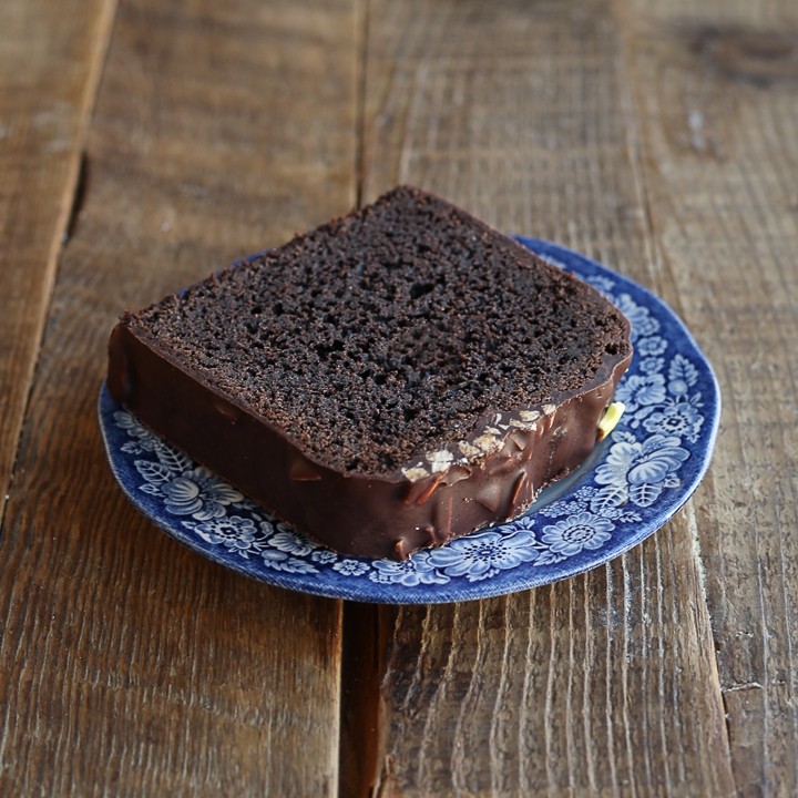 almond chocolate loaf cake