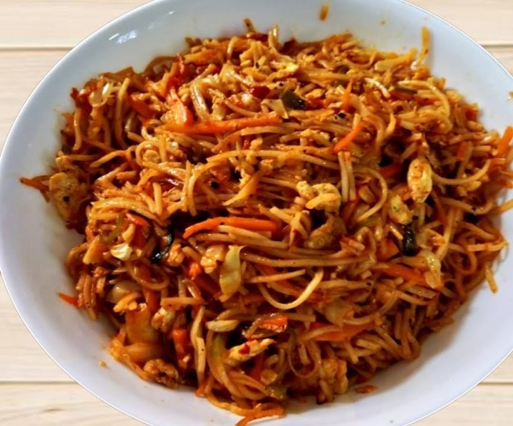 Schezwan Egg Noodles