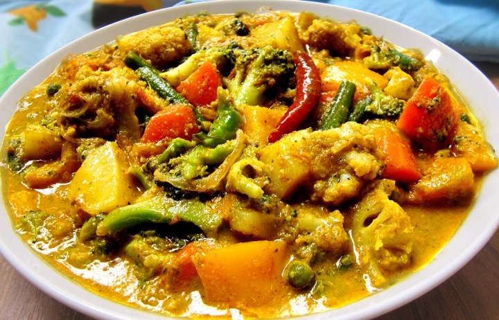 Veg Special Curry Only 15 Oz