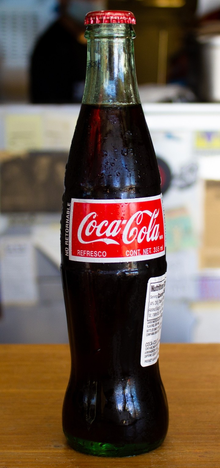 Coke (12 oz bottle)