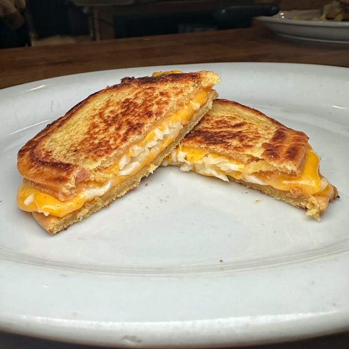 Handcraft Smashed Grilled Cheese