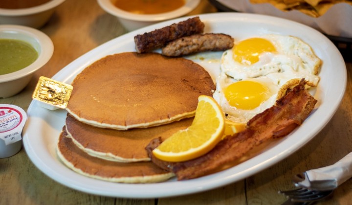 Pancakes & Eggs  $18