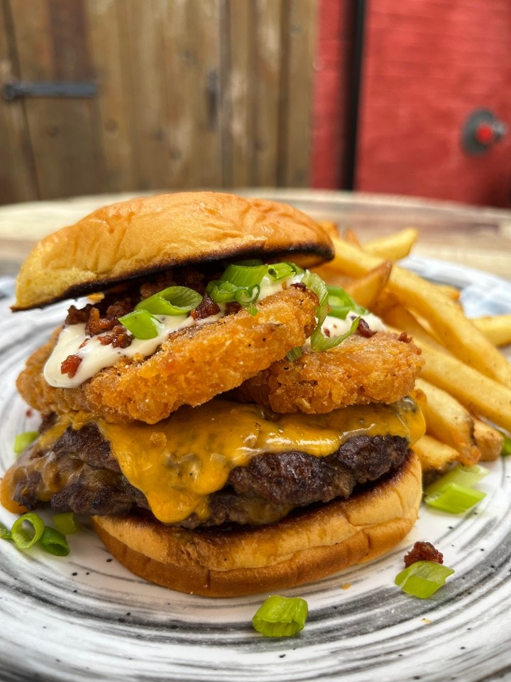Hash-Slinging Smasher (Burger of the Week)