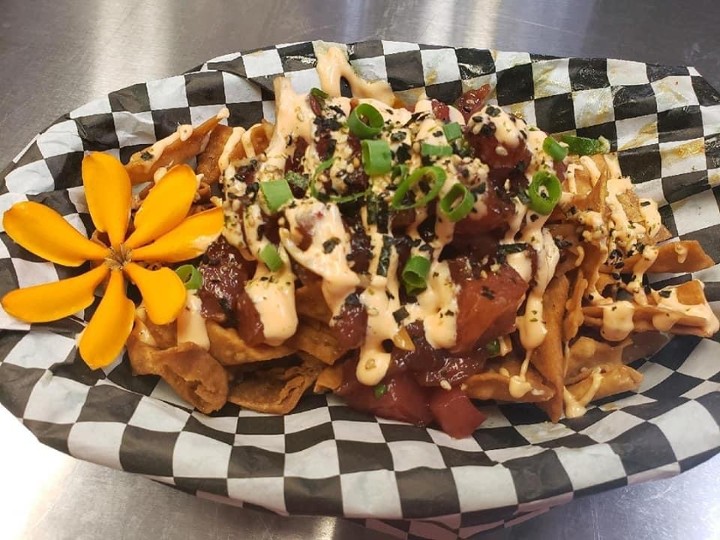 Poke Nachos