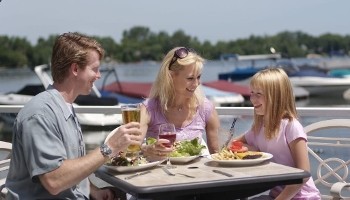 Lindy's Restaurant, Banquets, Beach Club & Marina