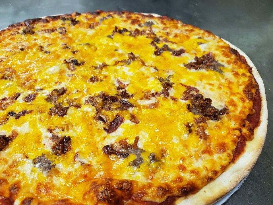 MD Loaded Cheeseburger Pizza