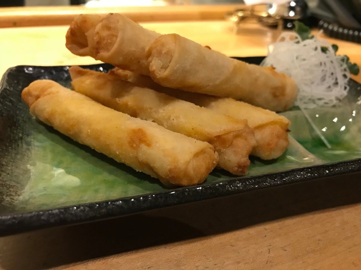 CHICKEN ROLLS