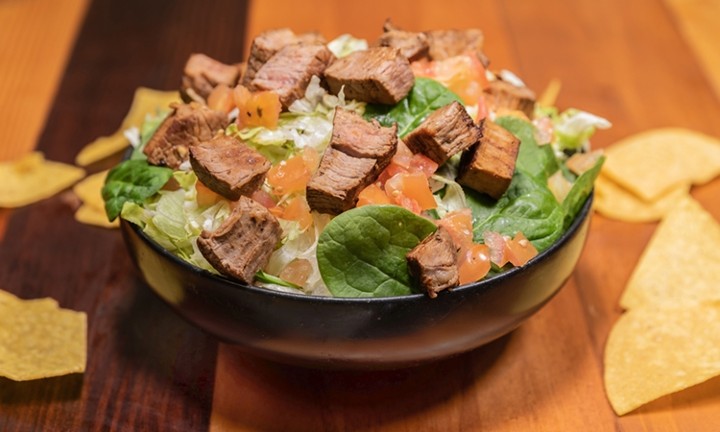 Steak Salad (Includes Chips)