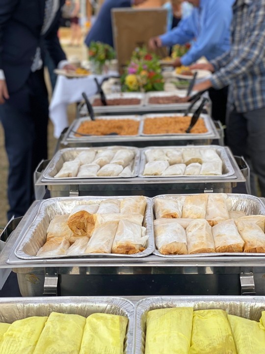Tamale Bar - 20 Person (Large Bar) 5 Hour advance notice - Call our shop to specify Tamale Flavors and side choices!