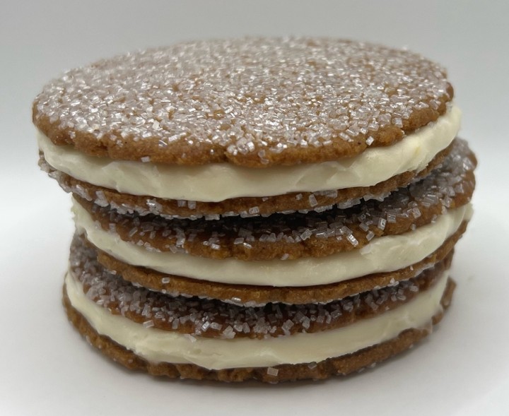 Ginger Molasses Cookie Sammie