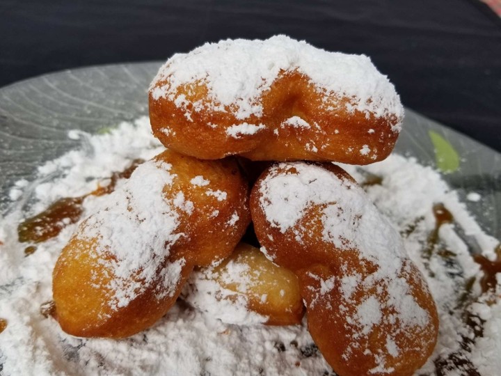 Pataya Beignet