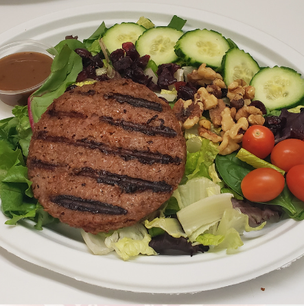 Gourmet Salad with Beyond Meat