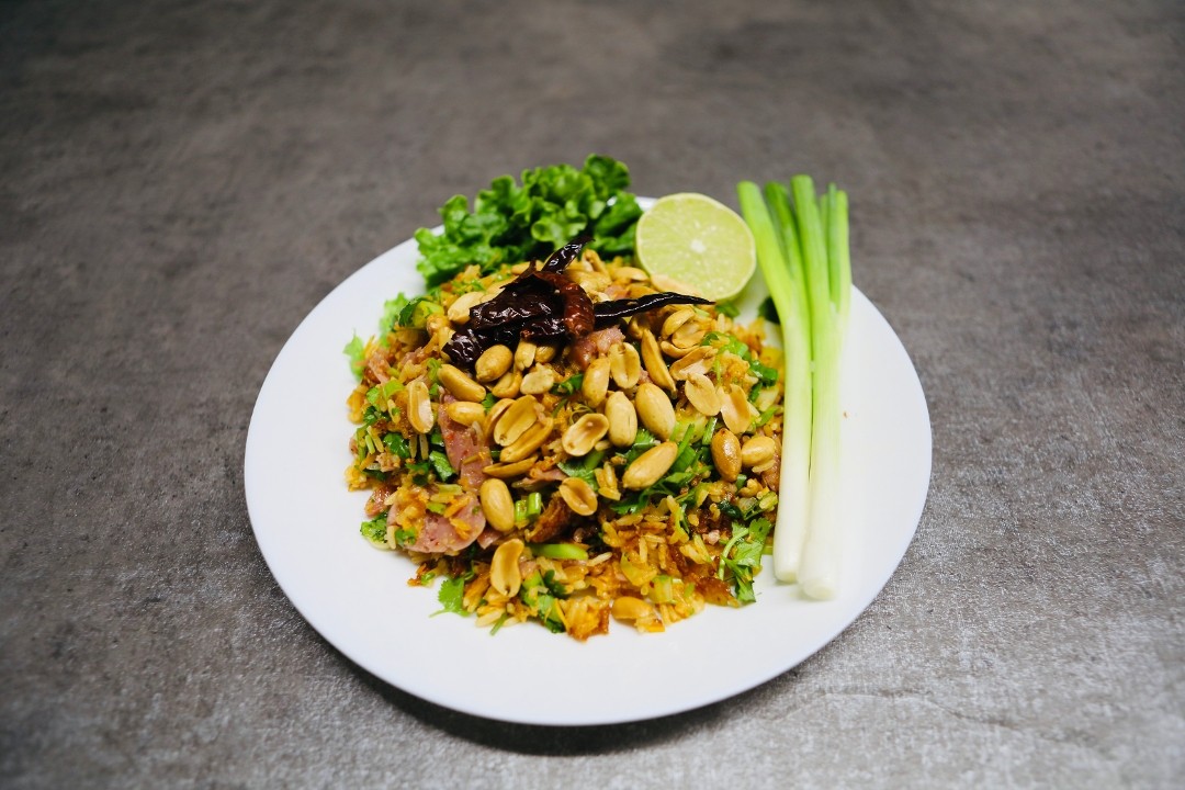 Nam Khao (Crispy Fried Rice)