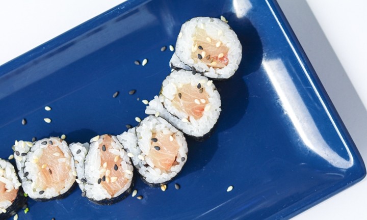 YELLOWTAIL ROLL