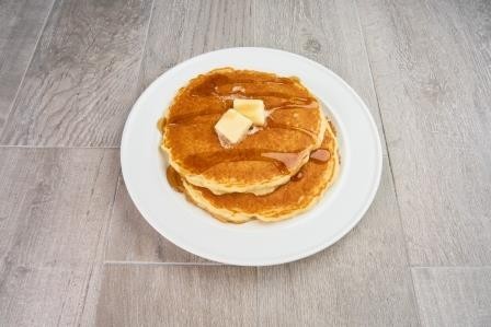 Mom's Kitchen - Oakland Park 1940 NE 45 street - Short-Stack Pancakes
