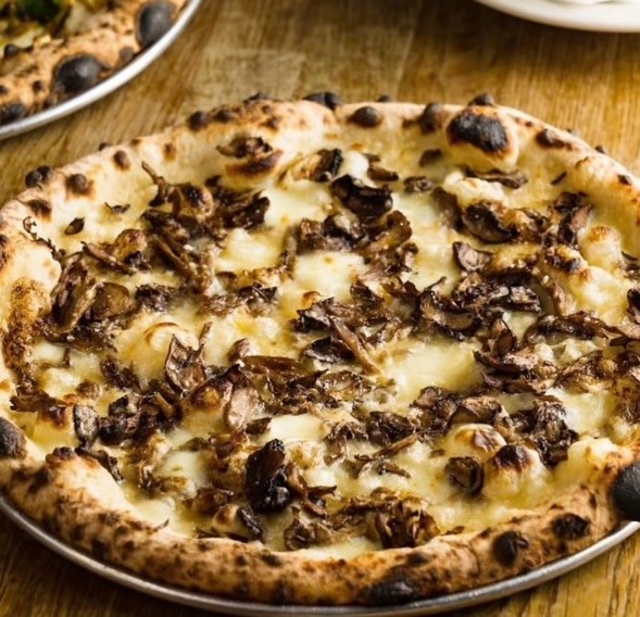 Funghi Pizza