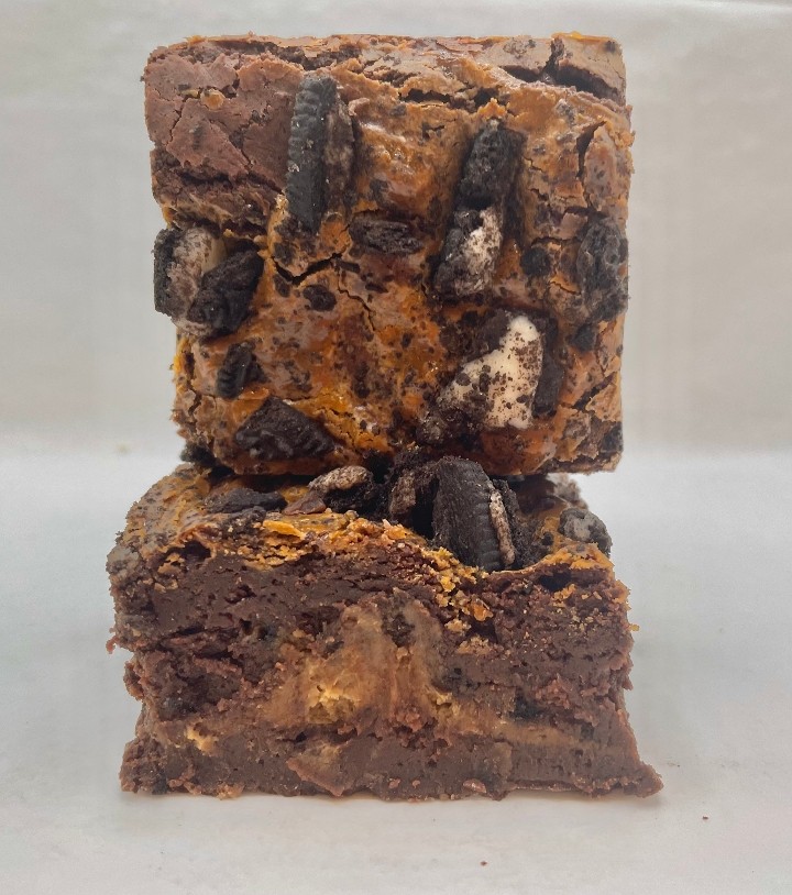 Oreo Jolt Brownie