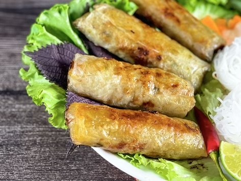 A17. Northern Vietnam Spring Rolls (3 rolls)