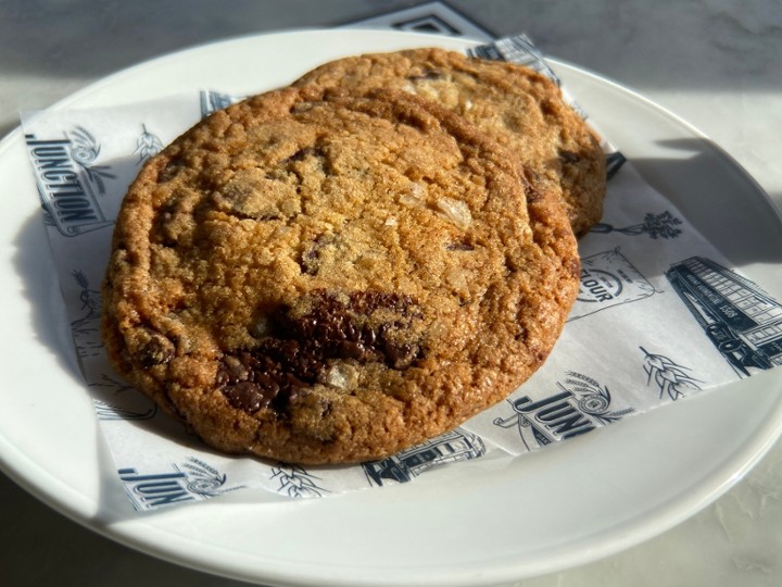 Chocolate Chip Cookie-