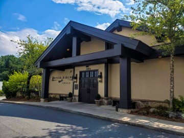 River Birch Lodge 3324 Robinhood Rd,