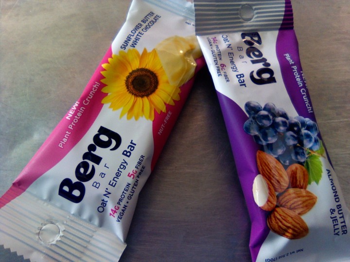 Berg Bites -(Almond Butter & Jelly / Sunflower white chocolate) each