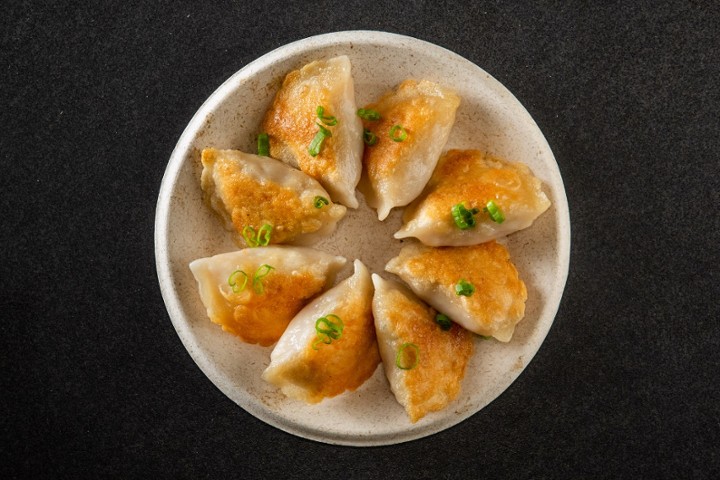 P6 Fried Chicken Jiaozi (8pcs)