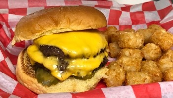 Red Rooster Bar & Lounge 1830 W. Wayzata Blvd