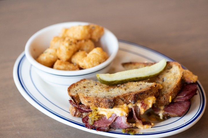 Carolina Reuben Sandwich