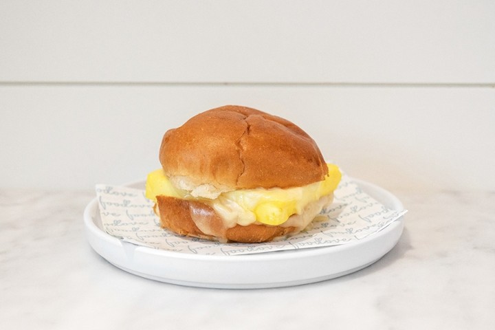 Classic Egg & Cheese Sandwich