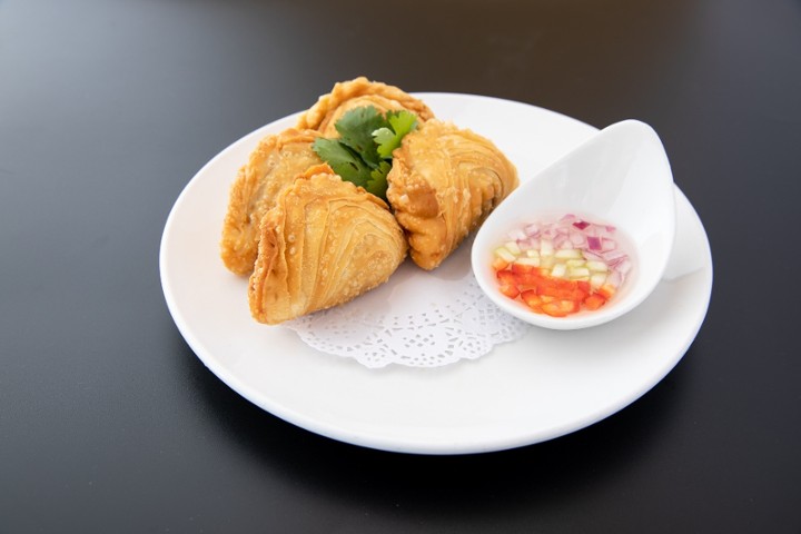 Curry  Puffs