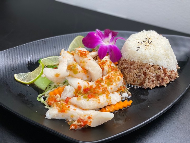 Steamed Fish Fillet with Spicy Lime Vinaigrette(GF)