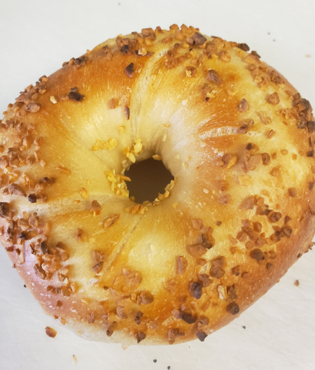 GARLIC BAGEL