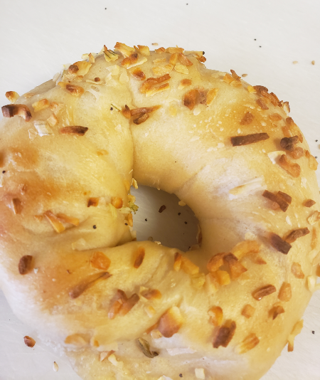 ONION BAGEL