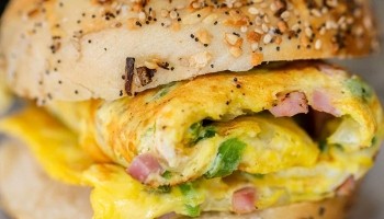 Hot Bagels & More
9414 Ventnor Ave
Margate, NJ 08402