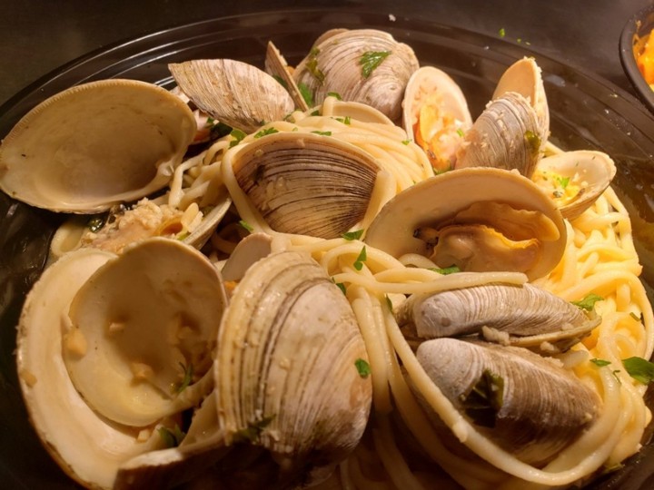 Linguini & Clams