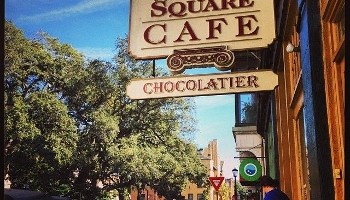 Wright Square Bistro 21 W York St