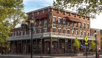 The Fox Restaurant & Brewery