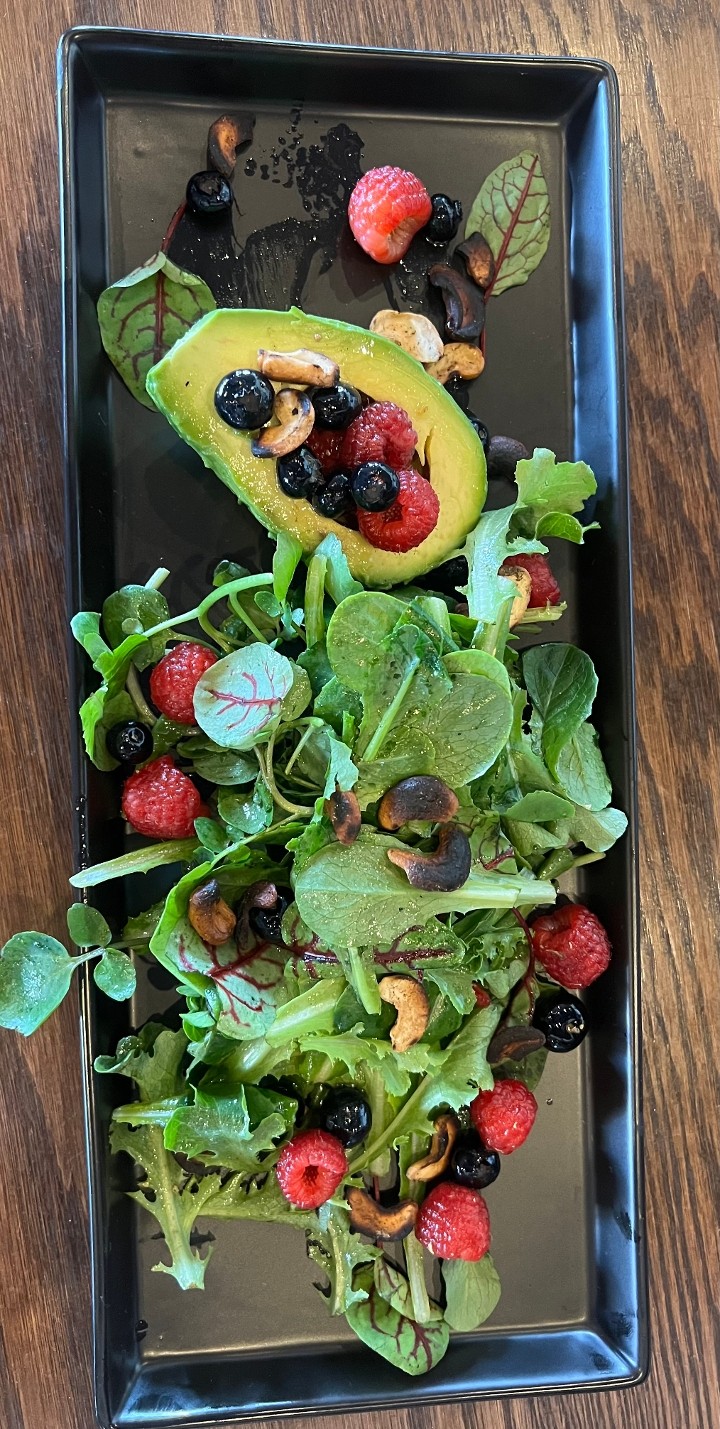 Avocado and Berry Salad
