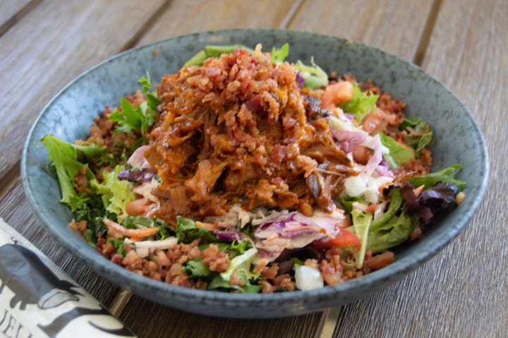 BBQ Pulled Pork Salad