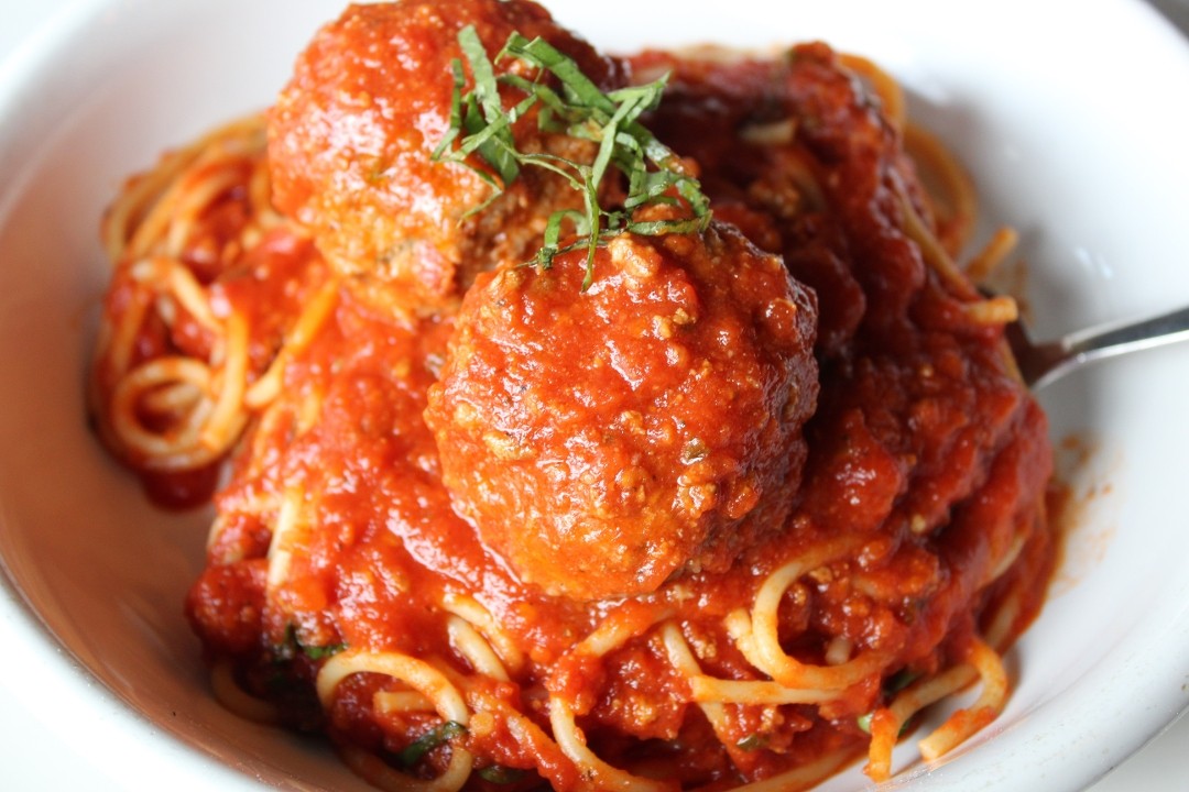 Uccello's Ristorante - Caledonia Caledonia