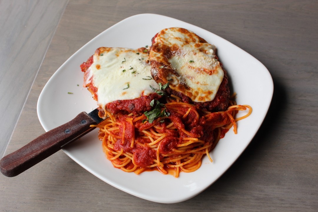 Chicken Parmigiana*