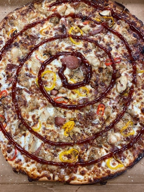 10-Inch Big Earl's BBQ Smokehouse Pizza